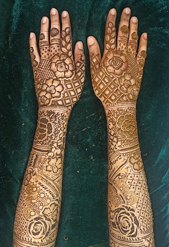 Arabic mehndi design